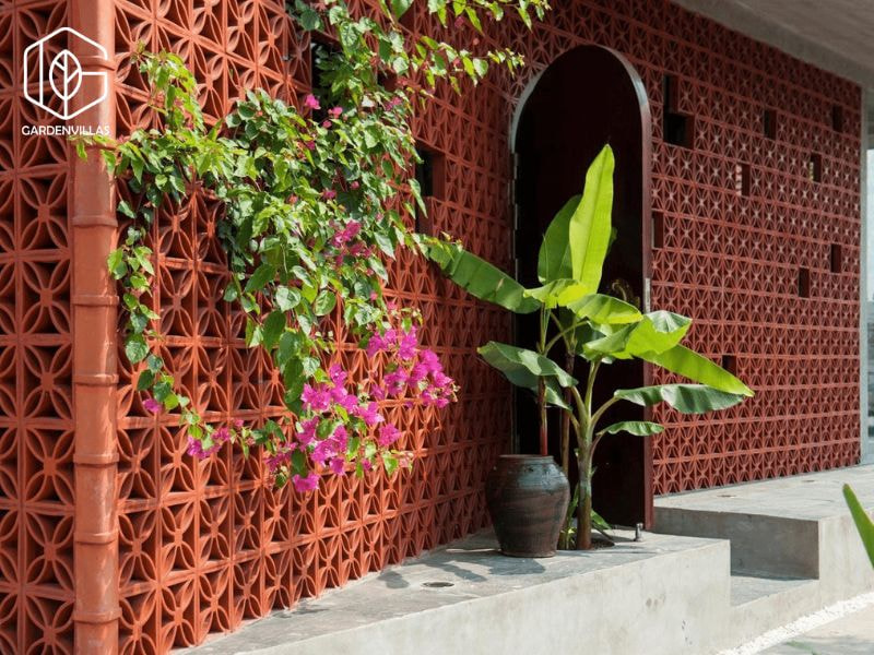 thiết kế nhà vườn đẹp xây bằng gạch đỏ