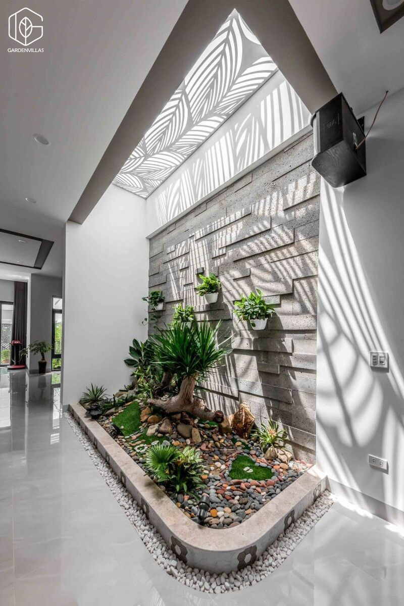 thiết kế nhà có sân vườn ở giữa